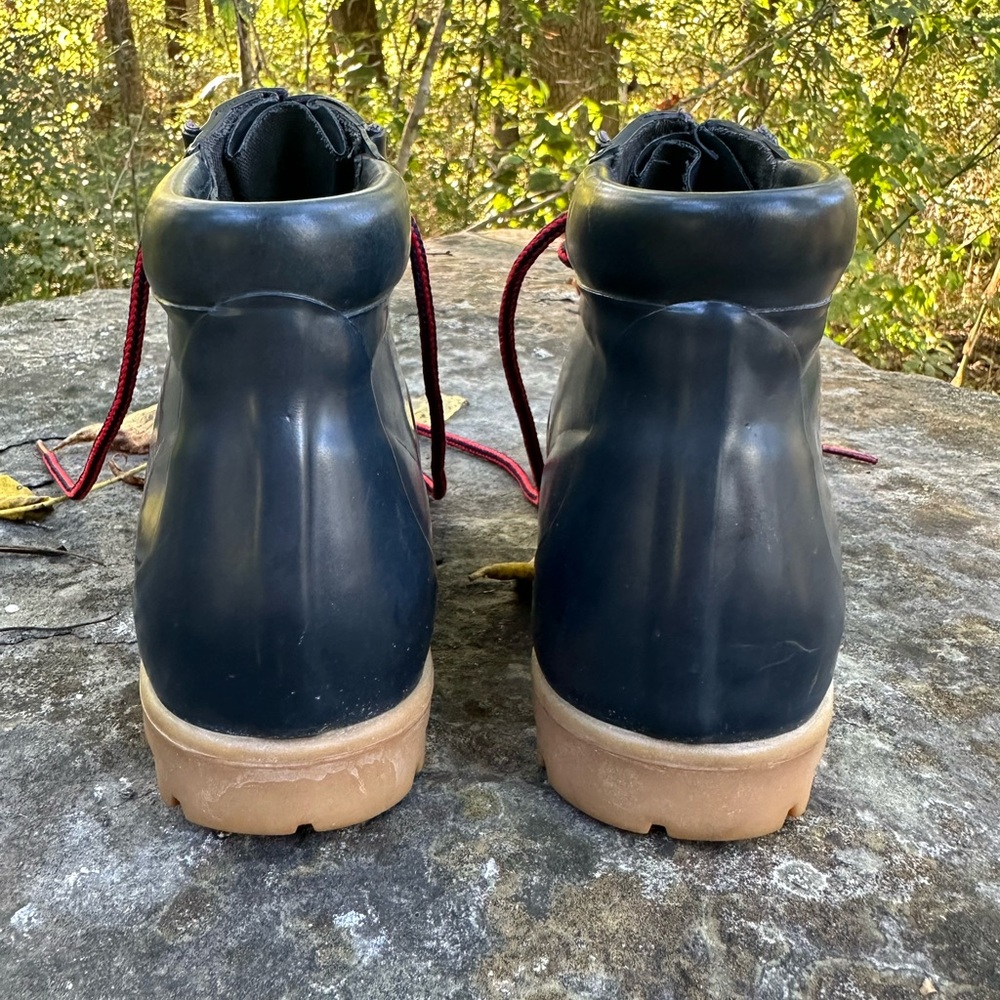NWOB Lands End Lace Up Rain and Hike boot size 7 - Picture 8 of 8